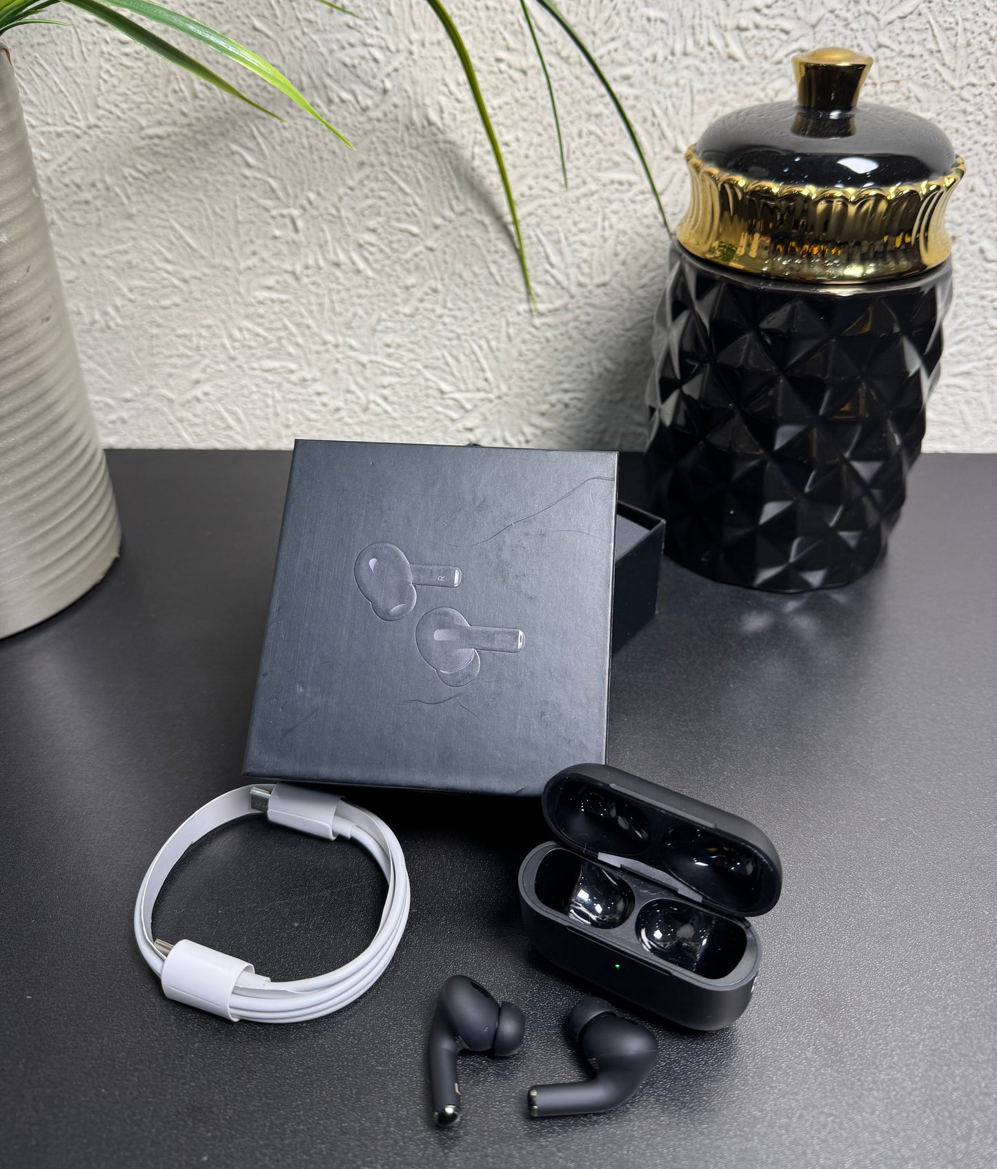 AirPods Pro 2 Black Type C